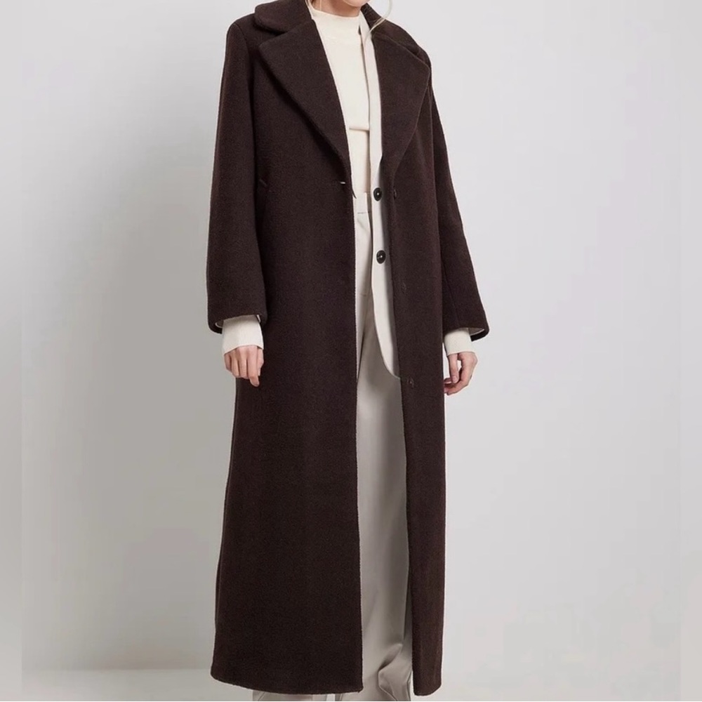 NA-KD long brown coat
